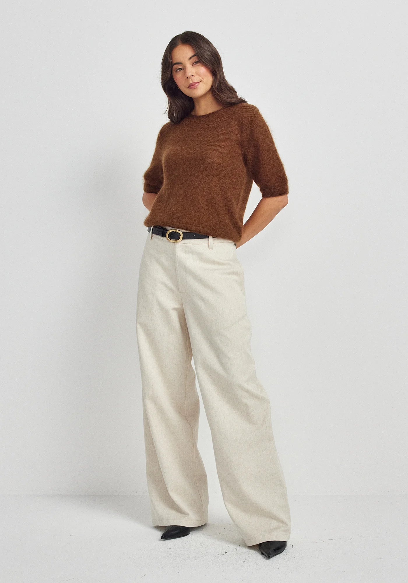 Untouched World June Knit - Gingerbread