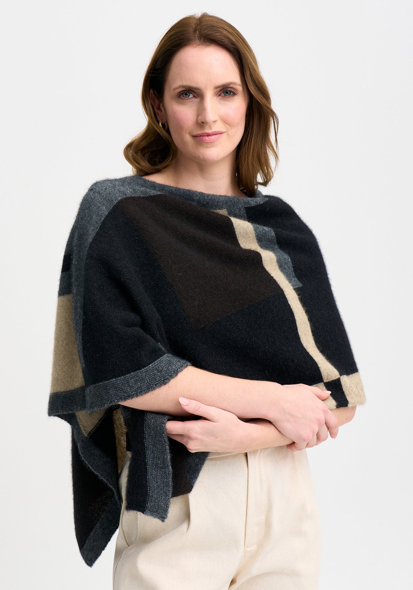 Untouched World Empress Poncho - Jet/Slate