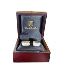 Cufflinks