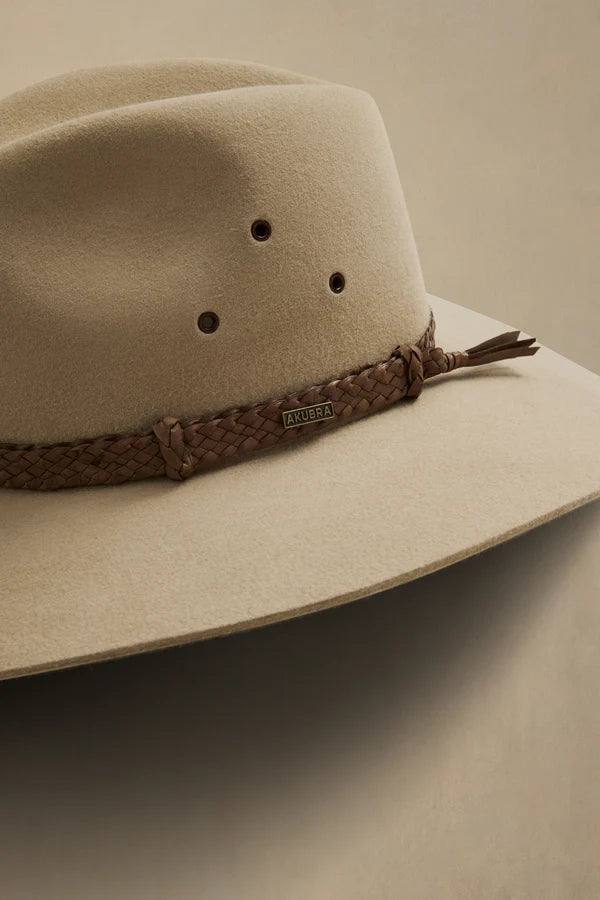 Akubra Riverina
