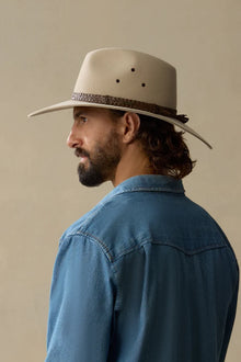 Akubra Riverina