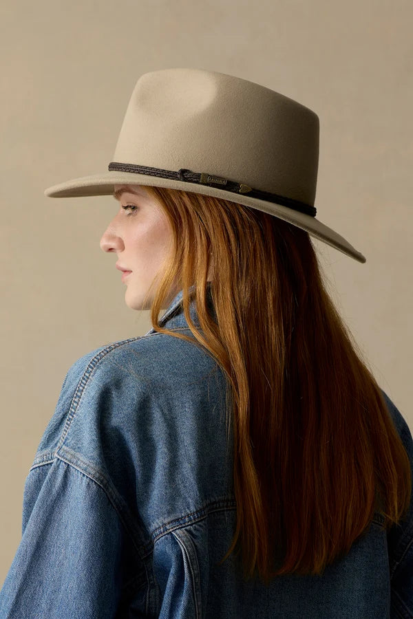 Akubra Traveller