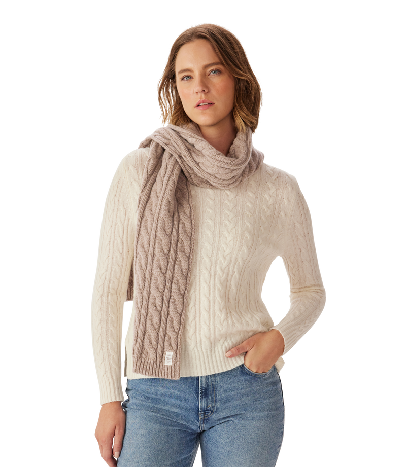 Highland cable wool Scarf