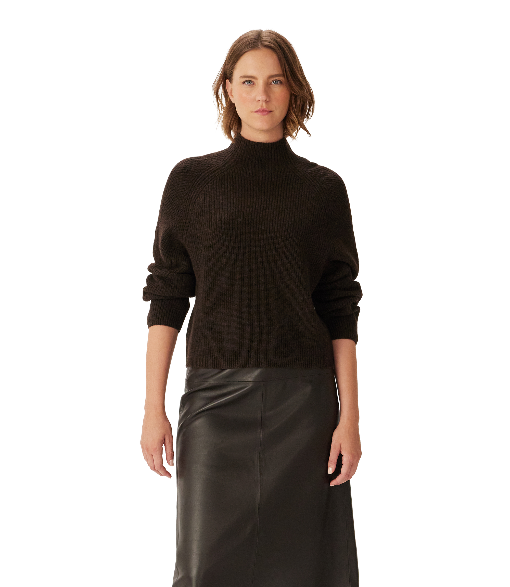 Trail Turtleneck Merino Knit - Chocolate