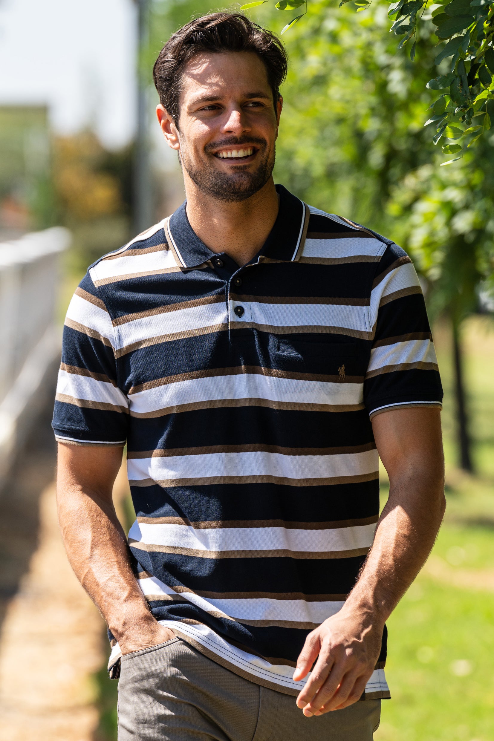 Thomas Cook Ash Tailored 1-Pocket Short Sleeve Polo