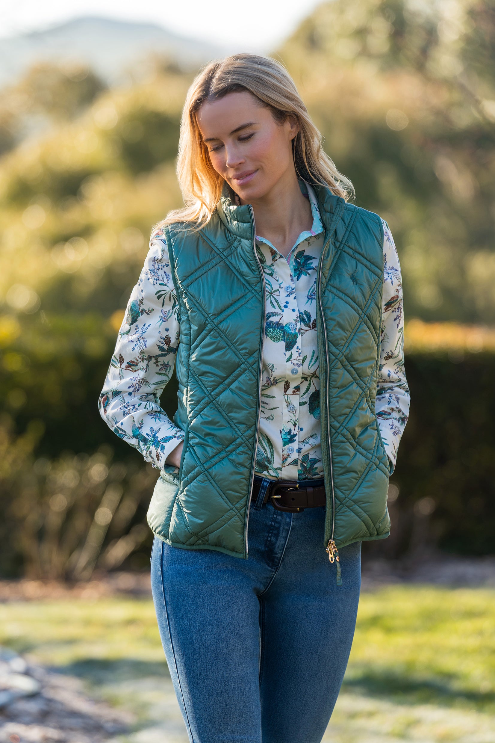 Thomas Cook Kerry Vest - Sage