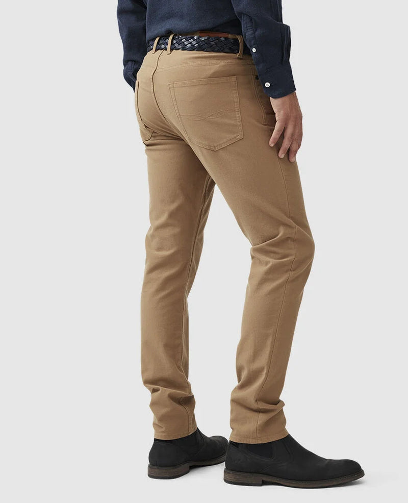 Motion 2 Straight Jean